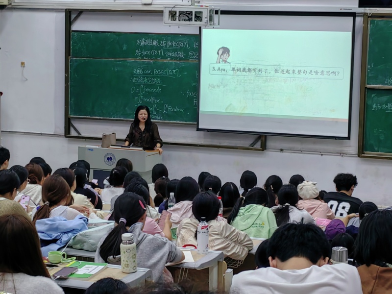外国语学院举办大学英语等级考试...